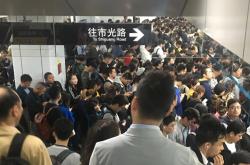 萝卜快跑背后：网约车司机不应成为所有人的就业底线